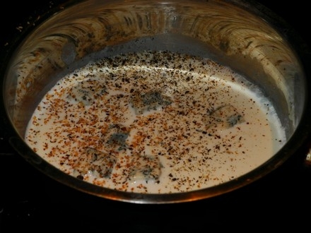 Ферментированные антрекот-стейки под соусом дорблю с салатом коул-слоу. Афтар: Детыч