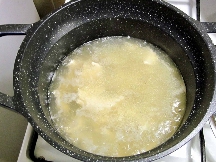 Остро-кислый суп с курицей и жареные пирожки Далянь. Афтар: Магучий