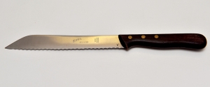 Нож кухонный серрейторный от фирмы Eilfix. SOLINGEN
