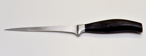 Нож мясной обвалочный от фирмы "ZWILLING. J.F.HENCKELS"