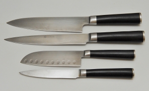 продано. Набор кухонных ножей от фирмы Schulte Ufer